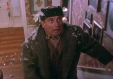 Joe Pesci jako włamywacz z „Kevin sam w domu” 