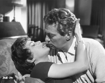 Peter Finch w filmie „No Love for Johnnie” (1961) 