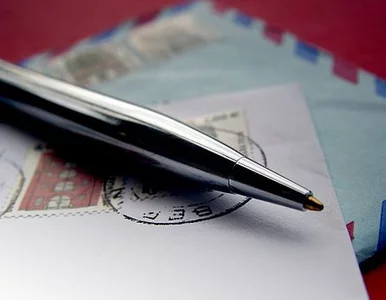 Miniatura: Setki listów i notatek Lennona ujrzy...