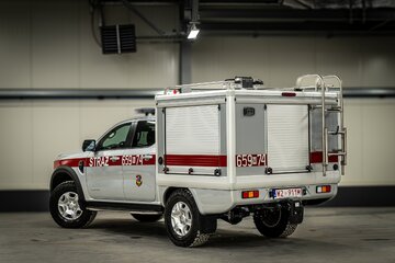 Strażacka zabudowa Forda Rangera