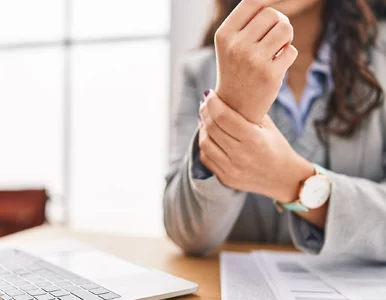 Miniatura: Ból nadgarstka i drętwienie palców? To...