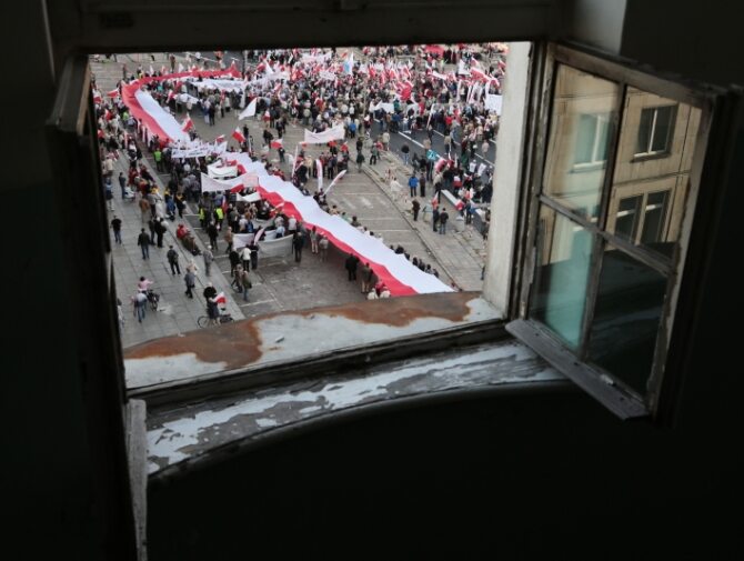 Marsz "Obudź się Polsko" w Warszawie (fot. PAP/Tomasz Gzell)