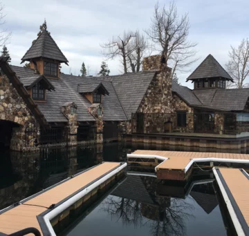 Dom Ojca Chrzestnego, posiadłość Fleur Du Lac 