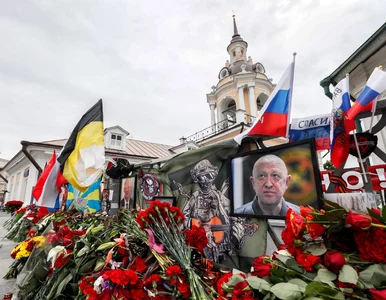 Miniatura: Pojawiają się informacje o pogrzebie...