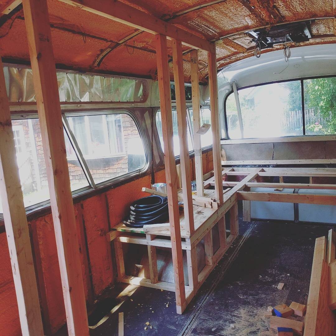 Tak wcześniej wyglądało wnętrze autobusu 