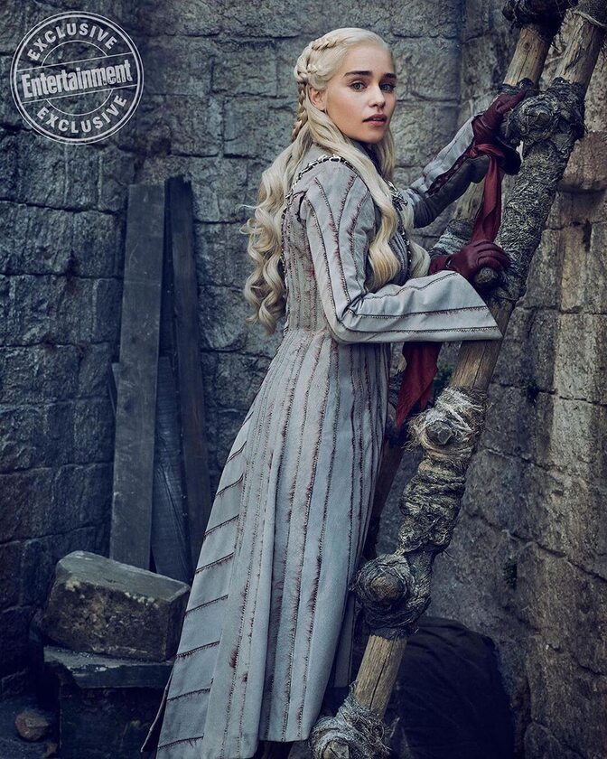 Emilia Clarke jako Daenerys w magazynie „Entertainment Weekly” 