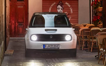 Honda e. Samochód elektryczny 