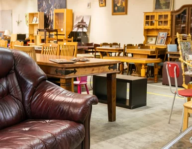 Miniatura: Zapłacili za polskie meble, towaru nie...