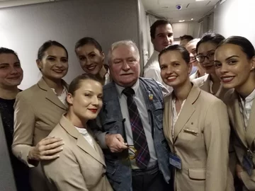 Lech Wałęsa na forum w Dubaju 