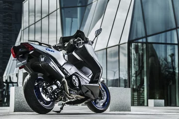 Yamaha TMax SX 
