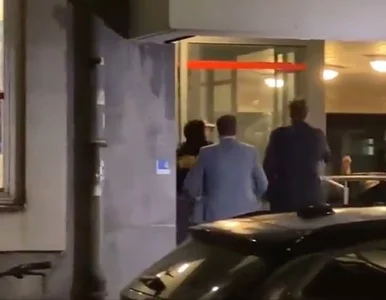 Miniatura: Kontrowersyjny polityk zaatakowany w...