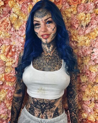 Miniatura: Amber Luke wydała 37 tys. dolarów na...