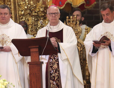 Miniatura: Znany polski hierarcha trafił do szpitala....