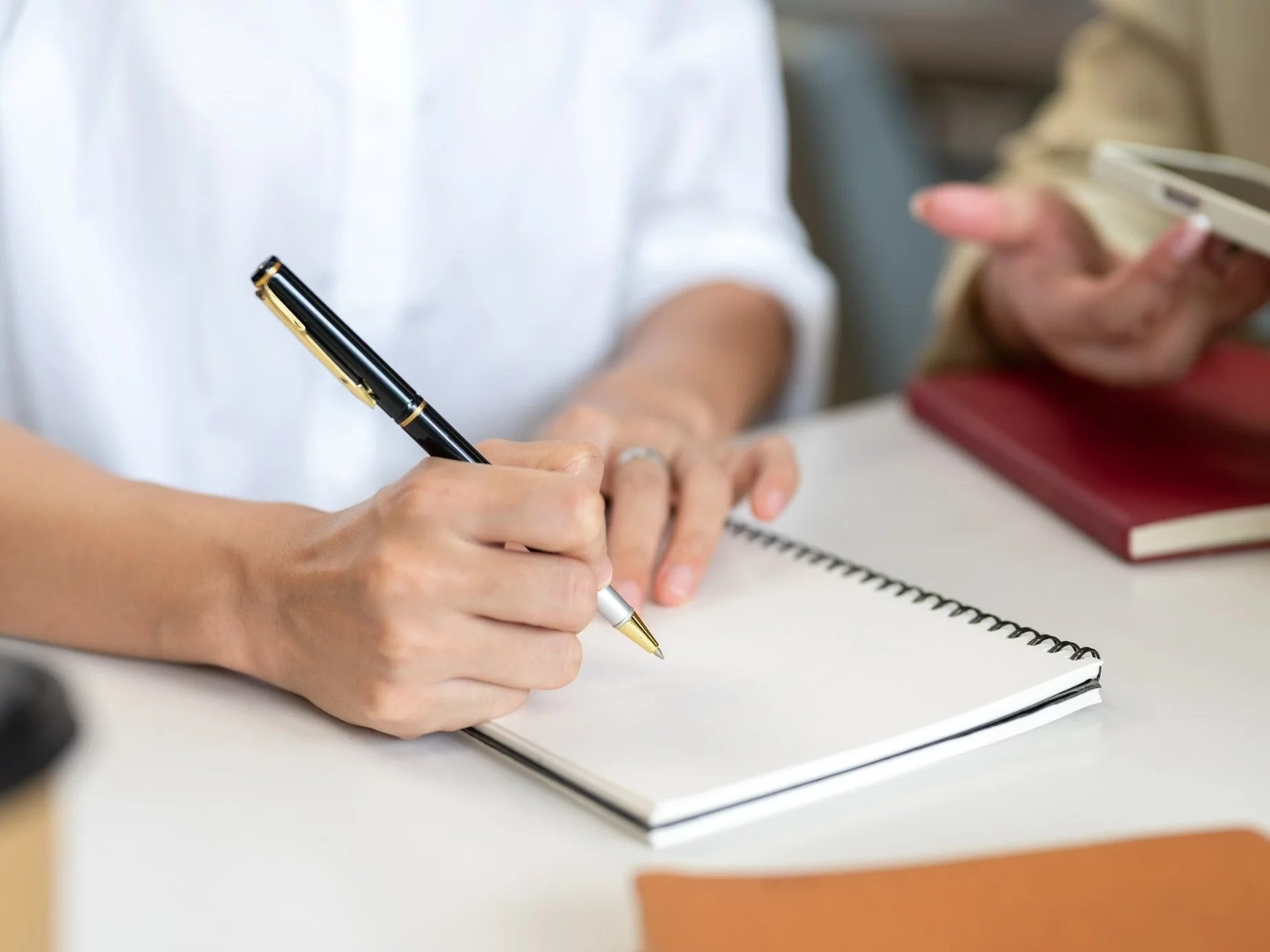 „Em” czy „ę”? Ten quiz z języka polskiego da ci popalić