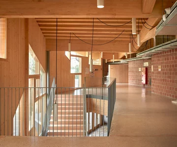 Szkoła Montessori, projekt Gradolí & Sanz Arquitectes 