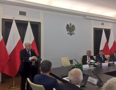 Miniatura: Kaczyński: Obecną konstytucję można nazwać...