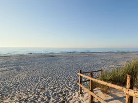 Miniatura: Bezpłatne meleksy na plażę. Turyści nad...
