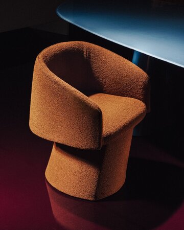 Ekspozycja Cassiny podczas Milan Design Week 2026 pokazała wnętrza budowane światłem, fakturą i&nbsp;emocjonalnym podejściem do&nbsp;designu
