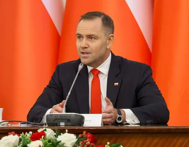 Miniatura: Polacy ocenili weto Nawrockiego. Wyniki...