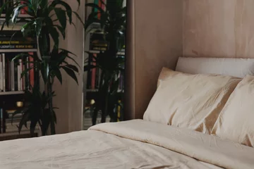 Śródziemnomorski klimat w pochmurnym Londynie, projekt Red Deer downloadfor.press, red deer