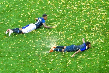 Piłkarze reprezentacji Francji świętują zdobycie Pucharu Świata 