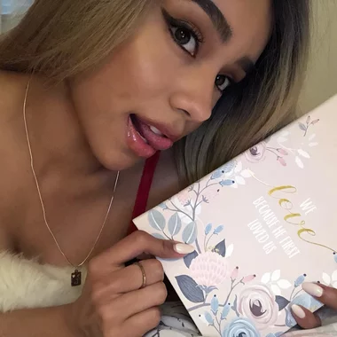 1. Jacky Vasquez – sobowtórka Ariany Grande