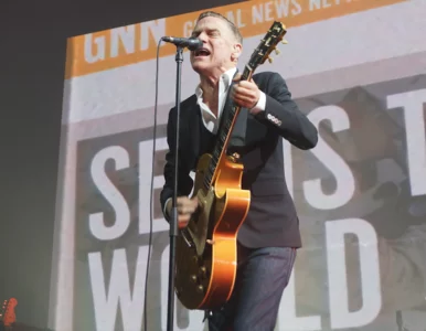 Miniatura: Bryan Adams porwał tłumy na warszawskim...