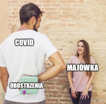 Mem nawiązujący do majówki 