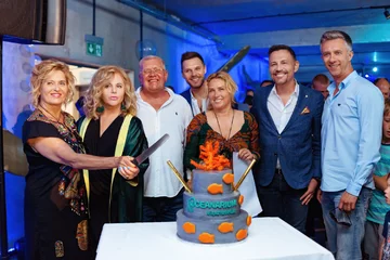 Właściciele oceanarium Jagoda i Marek Stępień z gwiazdami Oceanarium Międzyzdroje