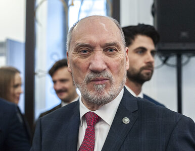 Miniatura: Macierewicz o rocznicy katastrofy...