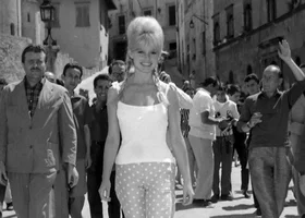 Miniatura: 10 zdjęć sławnych osób, które powinieneś znać