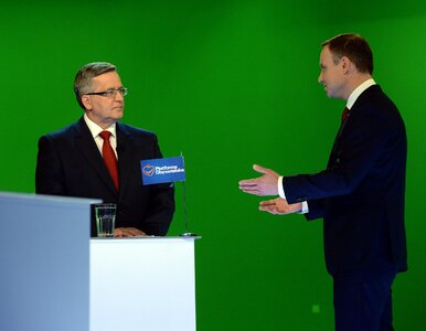 Miniatura: Duda z chorągiewką, Komorowski murem za...
