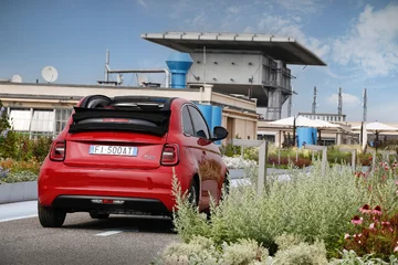 Fiat 500 (RED) 