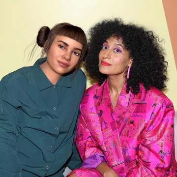 Miquela nie pozuje do zdjęć wyłącznie sama 