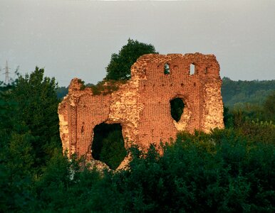 Miniatura: Wioska nad dwiema rzekami skrywa ciekawą...