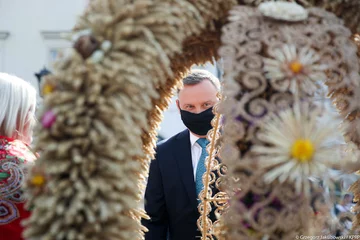 Andrzej Duda z Agatą Dudą na Dożynkach Prezydenckich 