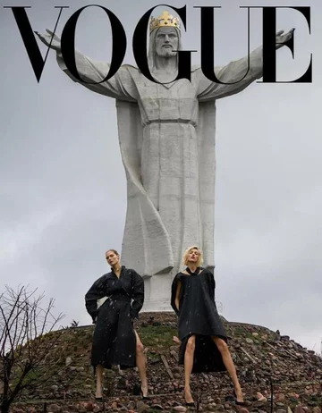 Przerobiona okładka polskiego wydania „Vogue’a” 