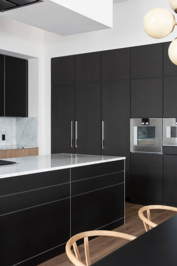 Nowoczesne wnętrza domu w&nbsp;USA, projekt VSHD Design