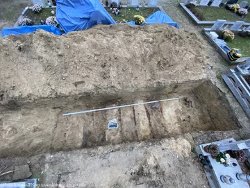 Poszukiwania szczątków zakonnic na cmentarzu w Ornecie 