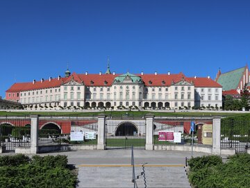 Gdzie znajduje się zamek widoczny na zdjęciu?