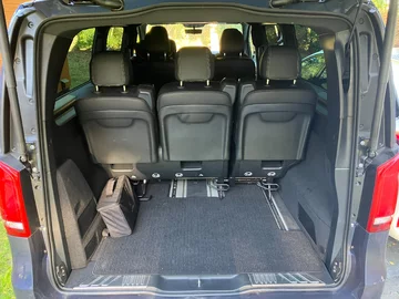 Mercedes EQV 300 