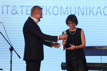 Innowatory „Wprost” 2015 Gala była zwieńczeniem V edycji rankingu najbardziej innowacyjnych polskich przedsiębiorstw prowadzonego przez tygodnik „Wprost” od 2011 r. Statuetki INNOWATORÓW trafiają do najlepszych firm w najbardziej dynamicznych sektorach gospodarki. Sektory te to: