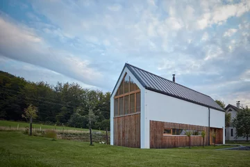 Nowoczesna stodoła – pomysł na rodzinny dom Linka, stodoła, fotograf