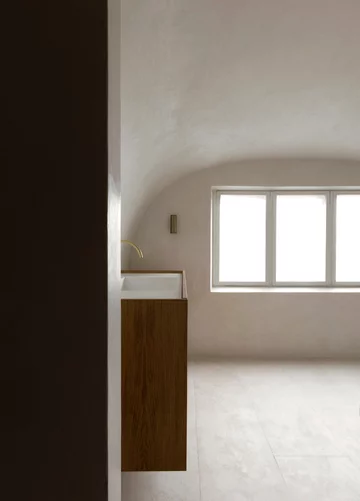 Dom w starej wiejskiej szkole, projekt Norm Architects Norm Architects