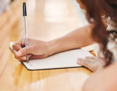 Miniatura: „U” czy „ó”? W tym quizie z ortografii...