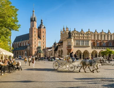 Miniatura: Dominikanie stawiają blok na 400 osób. Tak...