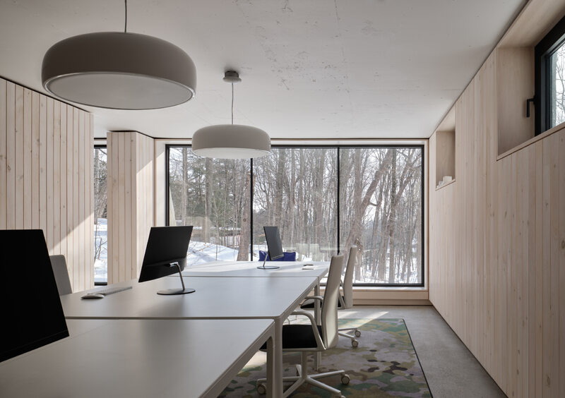 Biuro w lesie, projekt Reigo & Bauer