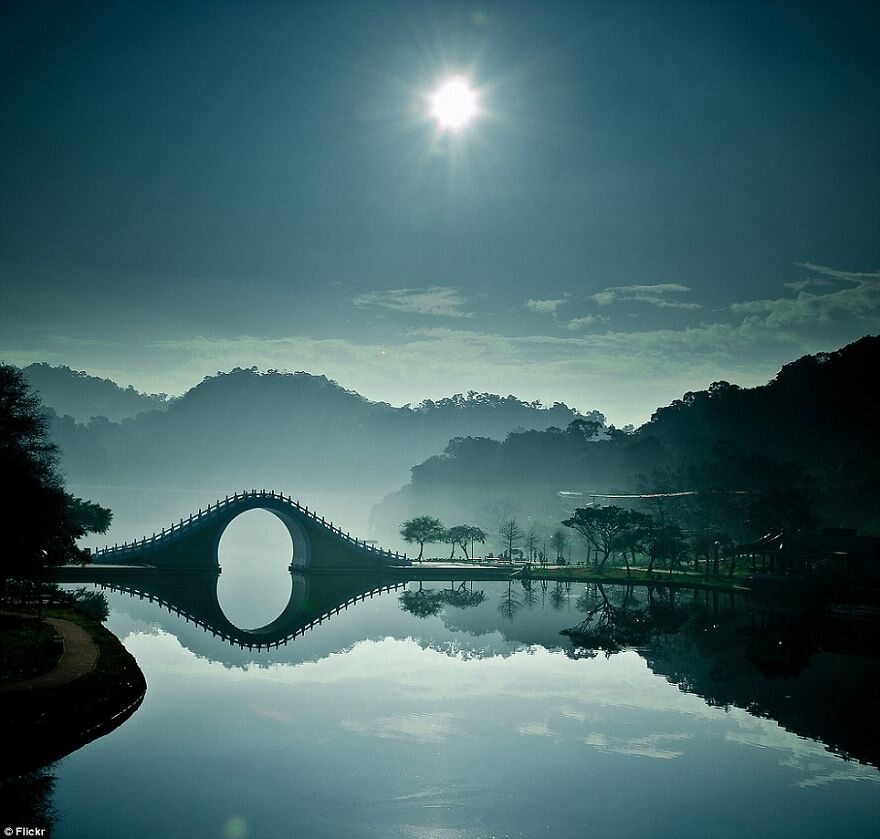 Most Księżycowy, Taipei, Tajwan