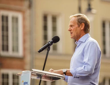 Miniatura: Tusk o skróceniu czasu pracy. Ekspert:...