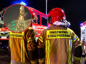 Miniatura: Ogień na rynku w Poznaniu. Fajerwerki...